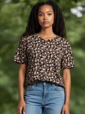 Anne Klein Black and Tan Floral Short Sleeve Top
